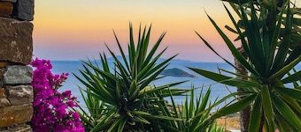 Andros Prive Suites