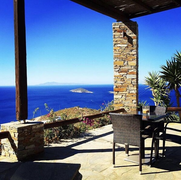 Bar (on property) - Andros Prive Suites (Andros)