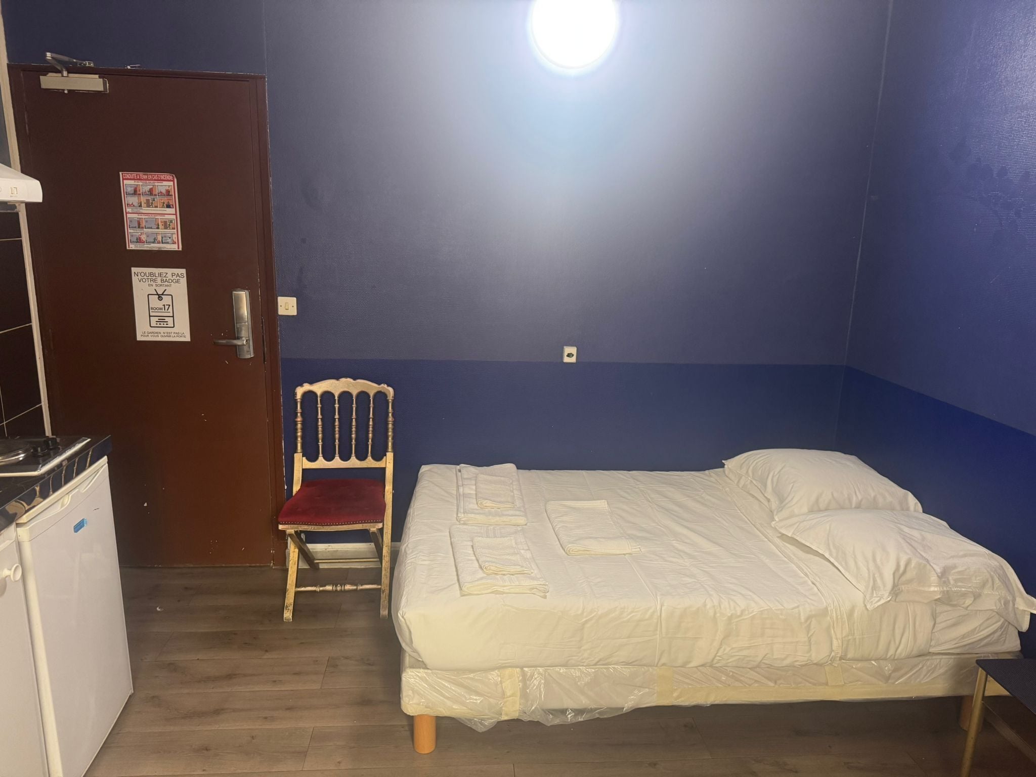 Habitación doble económica | Wifi gratis 