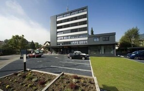 Free self parking - Hôtel Oasis (Moutier)