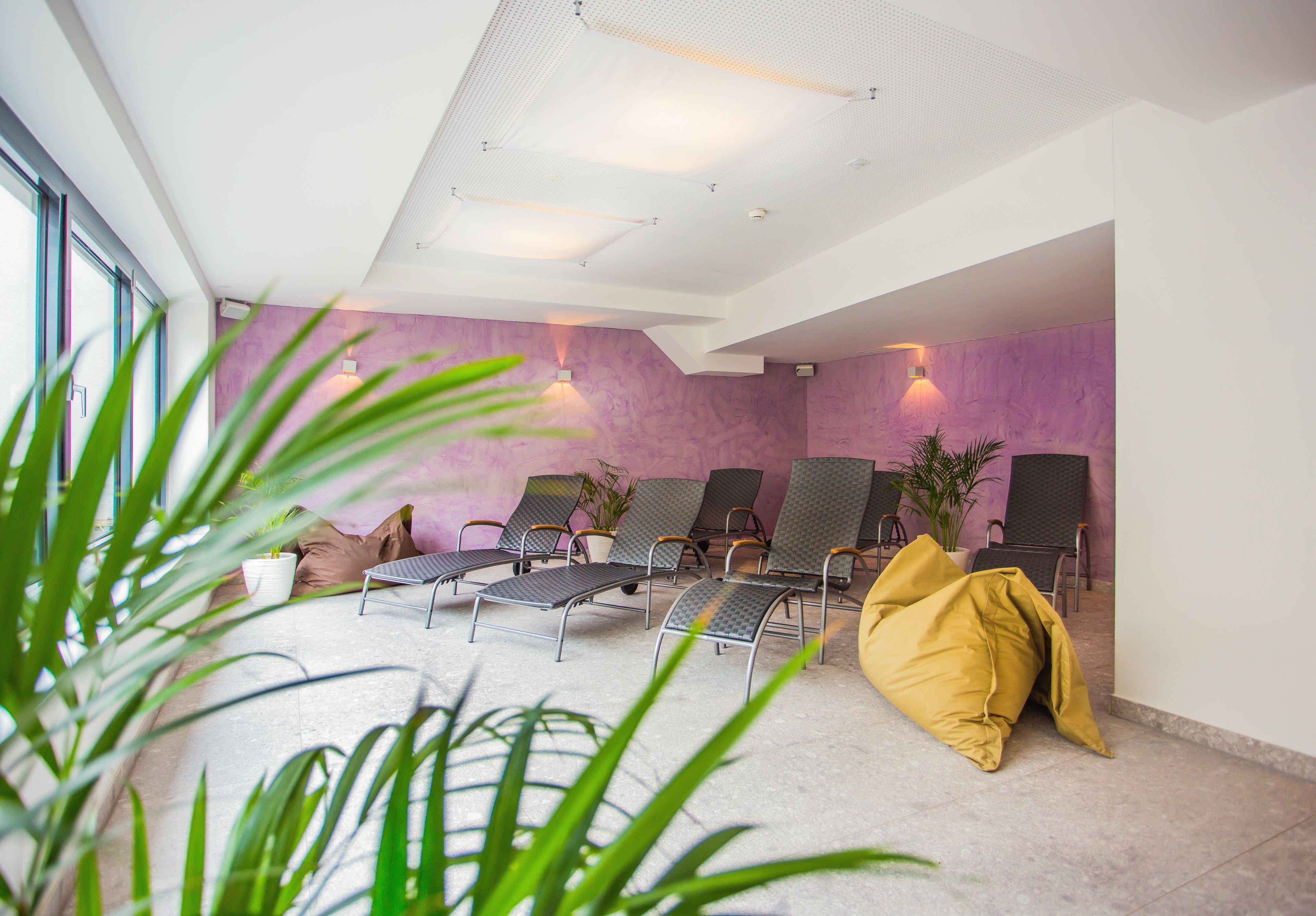 hot stone massages, deep-tissue massages, thai massages