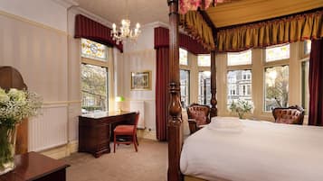 Four Poster Suite