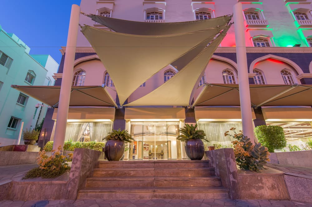 Caesar Hotel