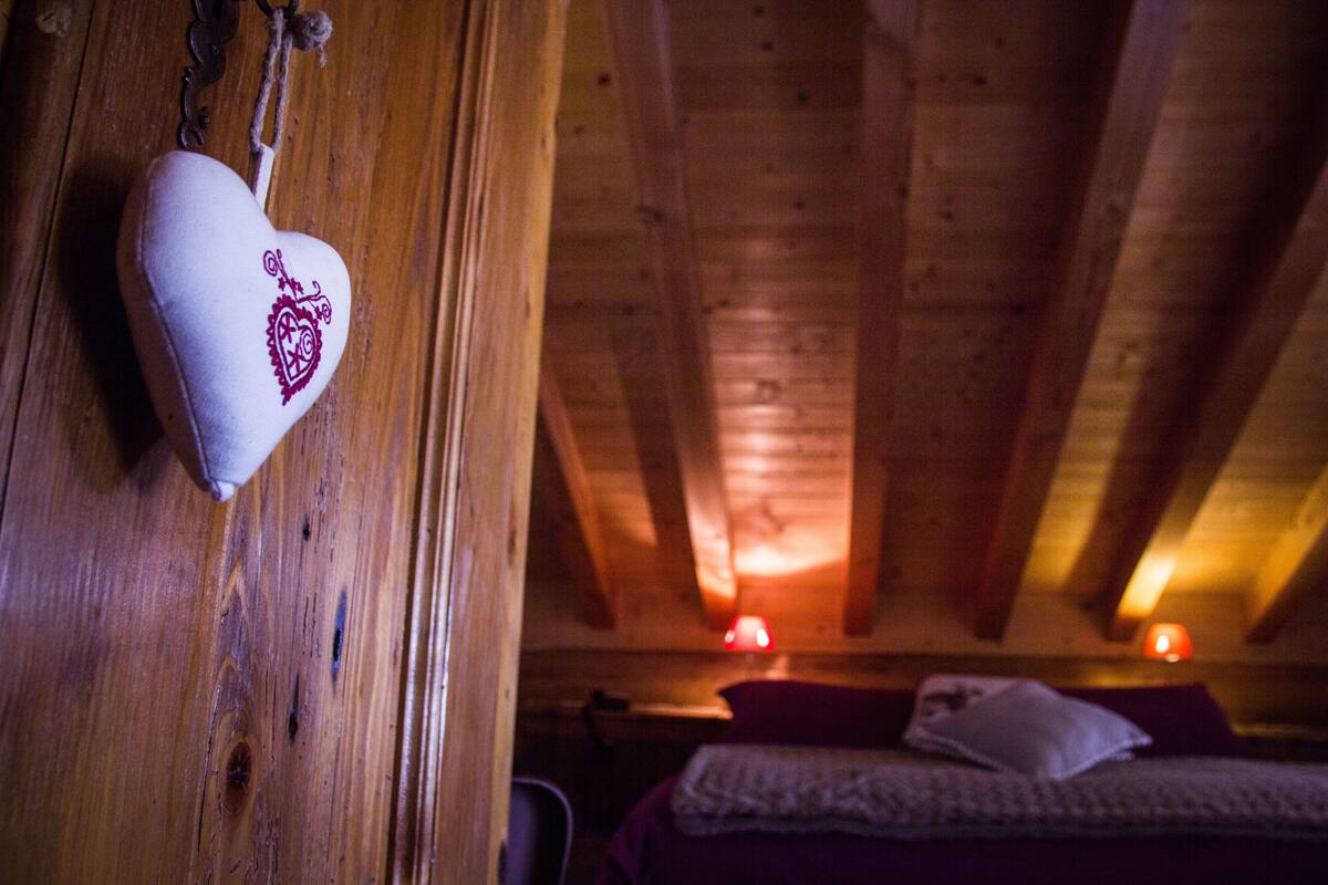 romantic double or twin room | 1 bedroom, frette italian sheets, premium bedding, down duvets