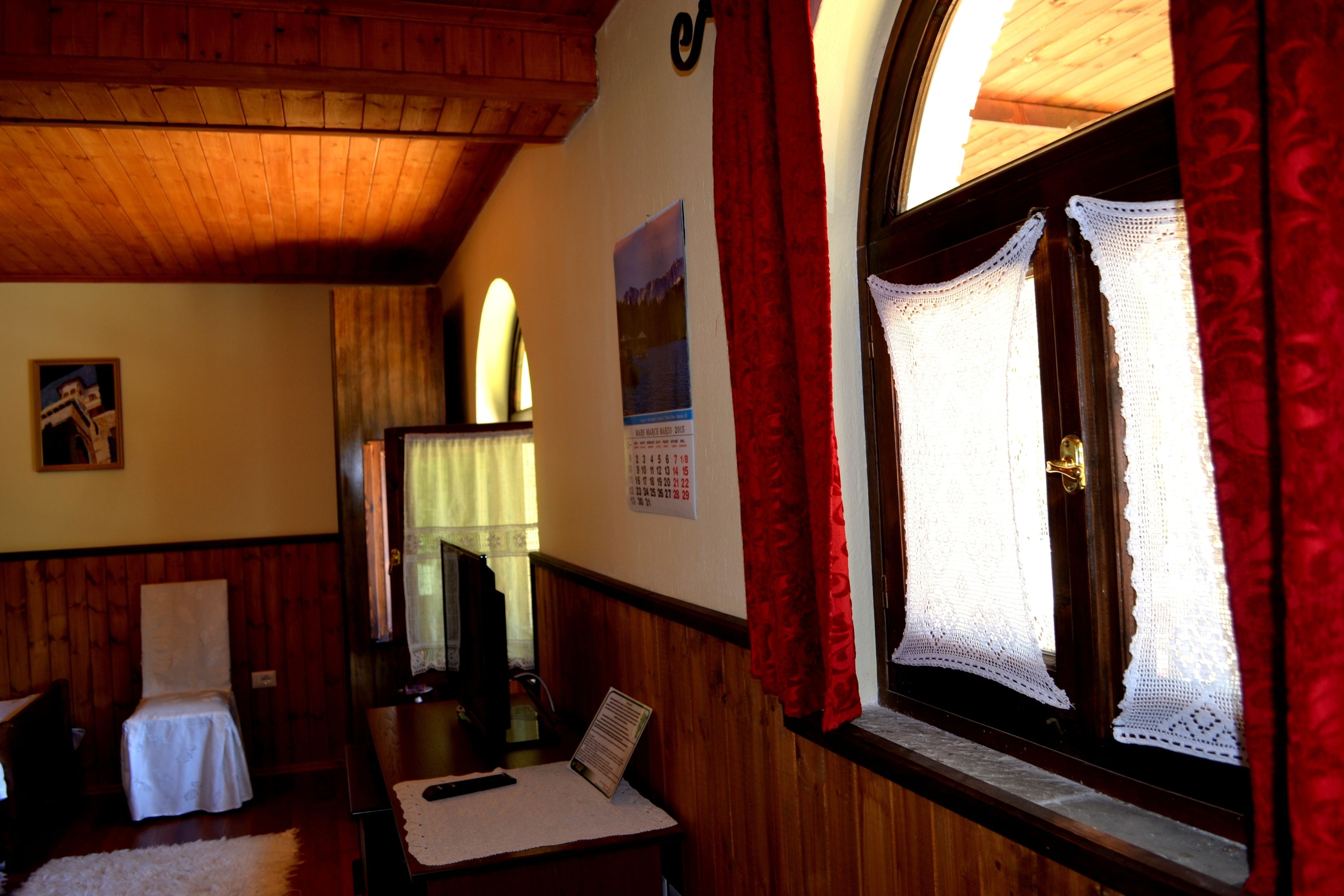 standard double or twin room | living area | plasma tv