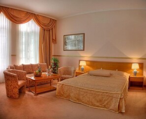 Suite | Premium bedding, minibar, in-room safe, individually decorated - Hotel Park (Palic)