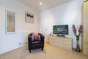Television - The Richmond Bed & Breakfast (Shanklin)