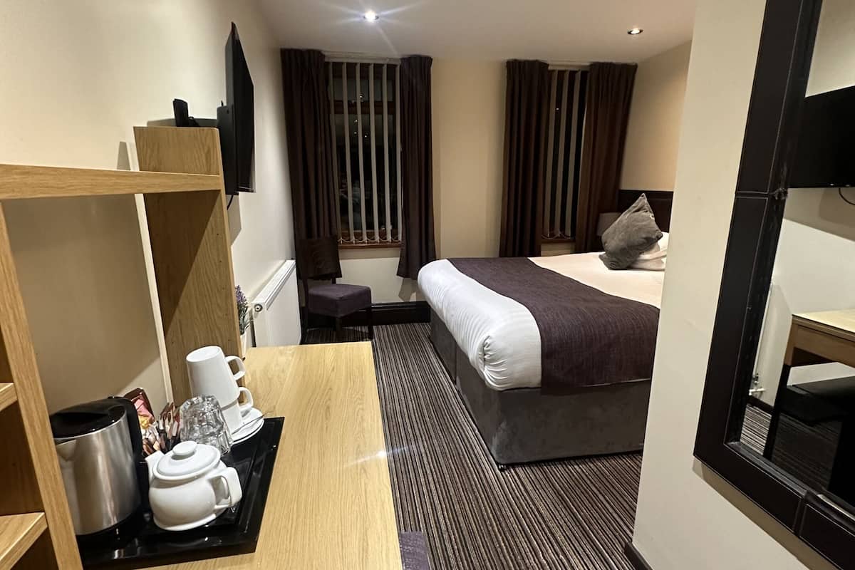 Double or Twin Room, Ensuite | WiFi