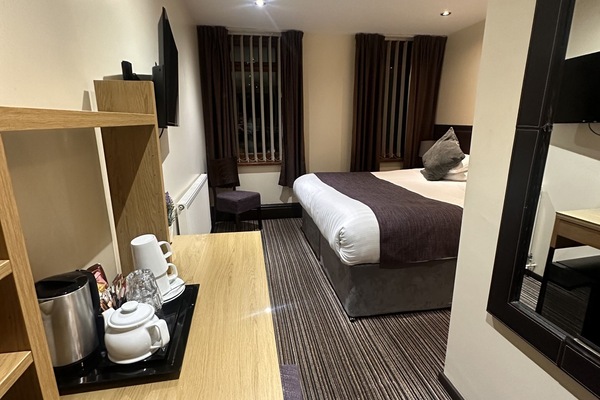Double or Twin Room, Ensuite | WiFi