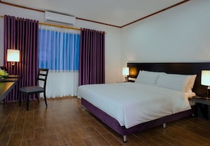 Superior Room, 1 Double or 2 Single Beds | Premium bedding, pillow-top beds, free WiFi - Holidays-hanoi Hotel (Hanoi)