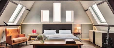 Suite (Amsterdam, with rooftop) | Frette Italian sheets, premium bedding, down comforters, minibar