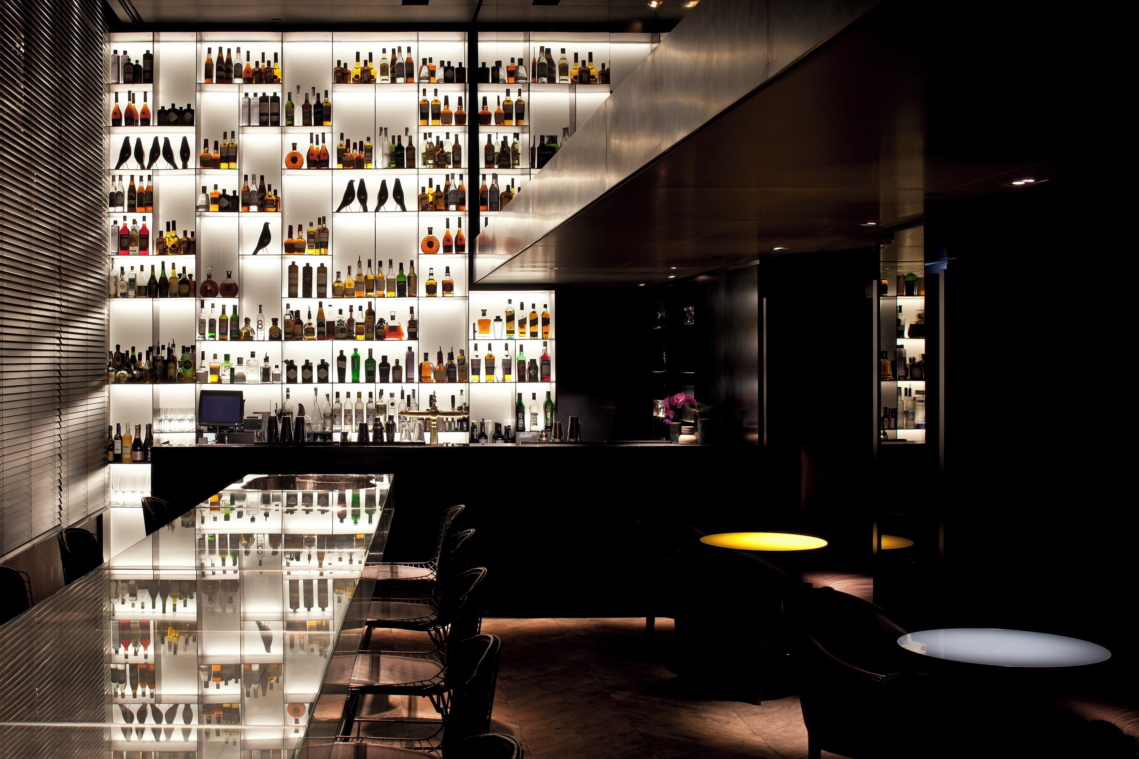 Bar (in der Unterkunft)
