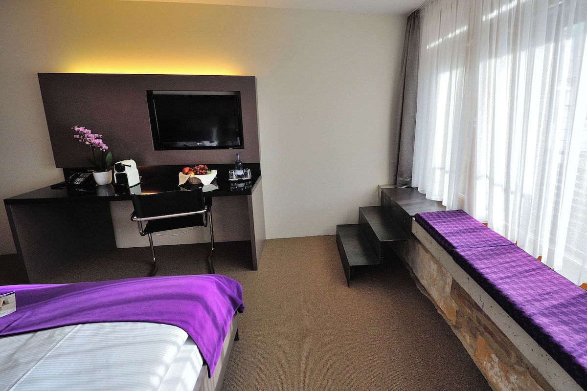 Comfort Room, 1 Double Bed, Balcony (Wehrgangzimmer) | Premium bedding, down comforters, memory foam beds, minibar
