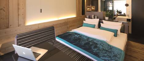 Habitación Confort, 1 cama doble, balcón (Bierkistenzimmer) | Ropa de cama de alta calidad y edredones de plumas