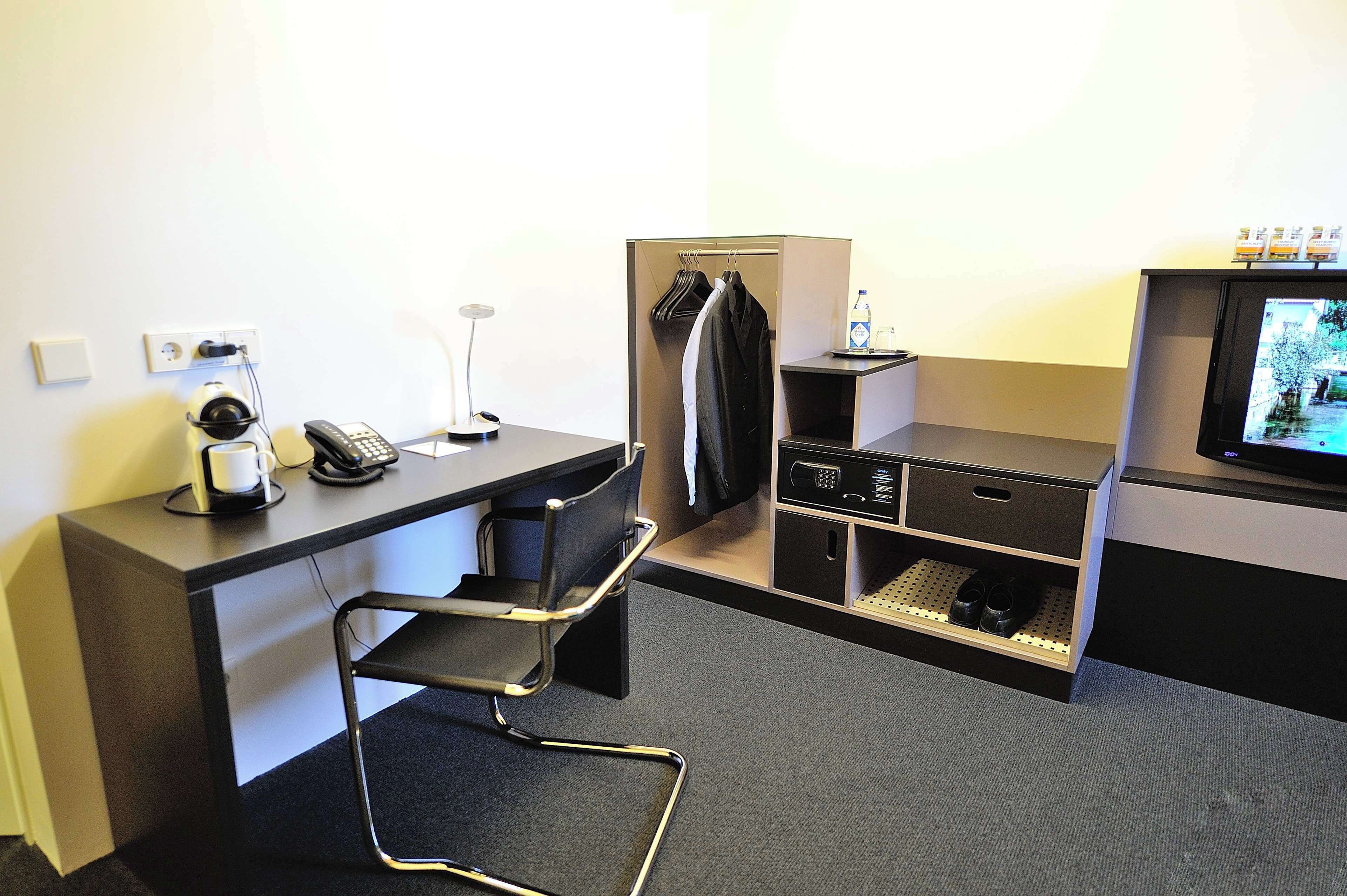 1 bedroom, premium bedding, down duvets, memory-foam beds