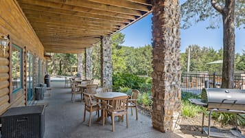 Aire de pique-nique/barbecue