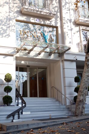 Majoituspaikan sisäänkäynti