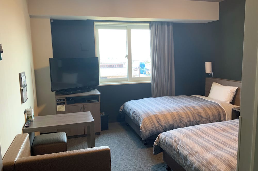 Hotel Route-Inn Nakano