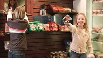 Snack bar