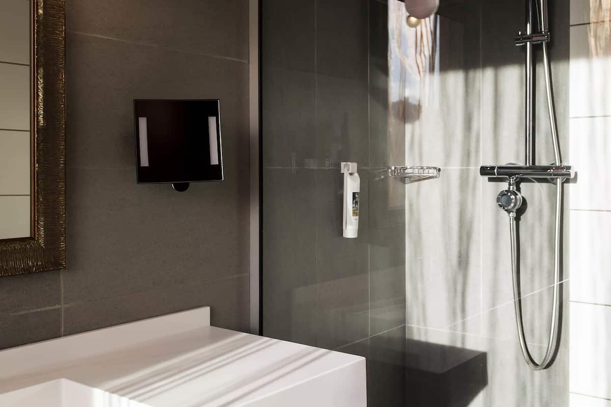 Superior-Suite, 1 King-Bett