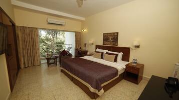 Superior Room, 1 Double Bed (with Sit-out)