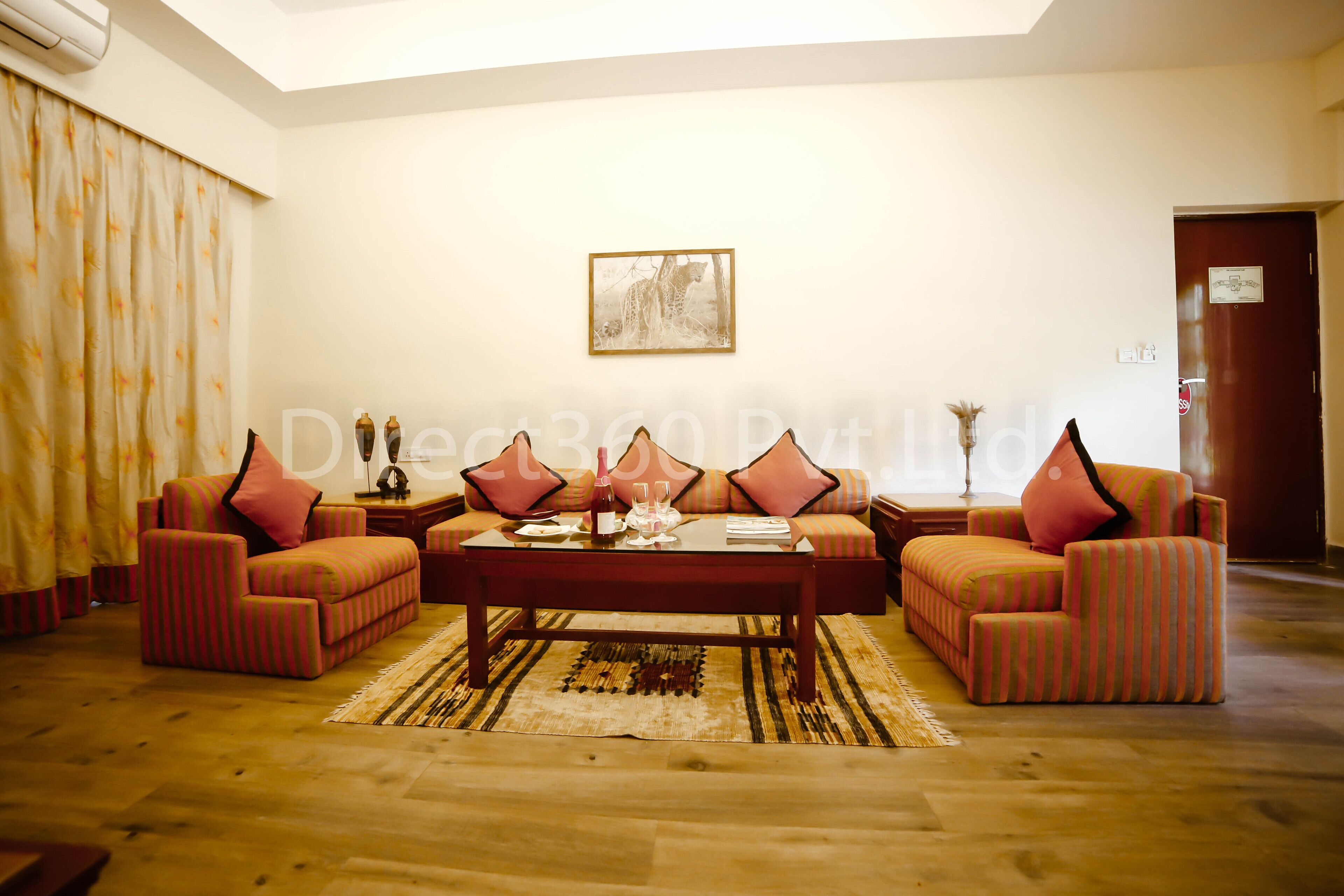 deluxe suite, river view (seleqtions with sit-out) | in-room dining