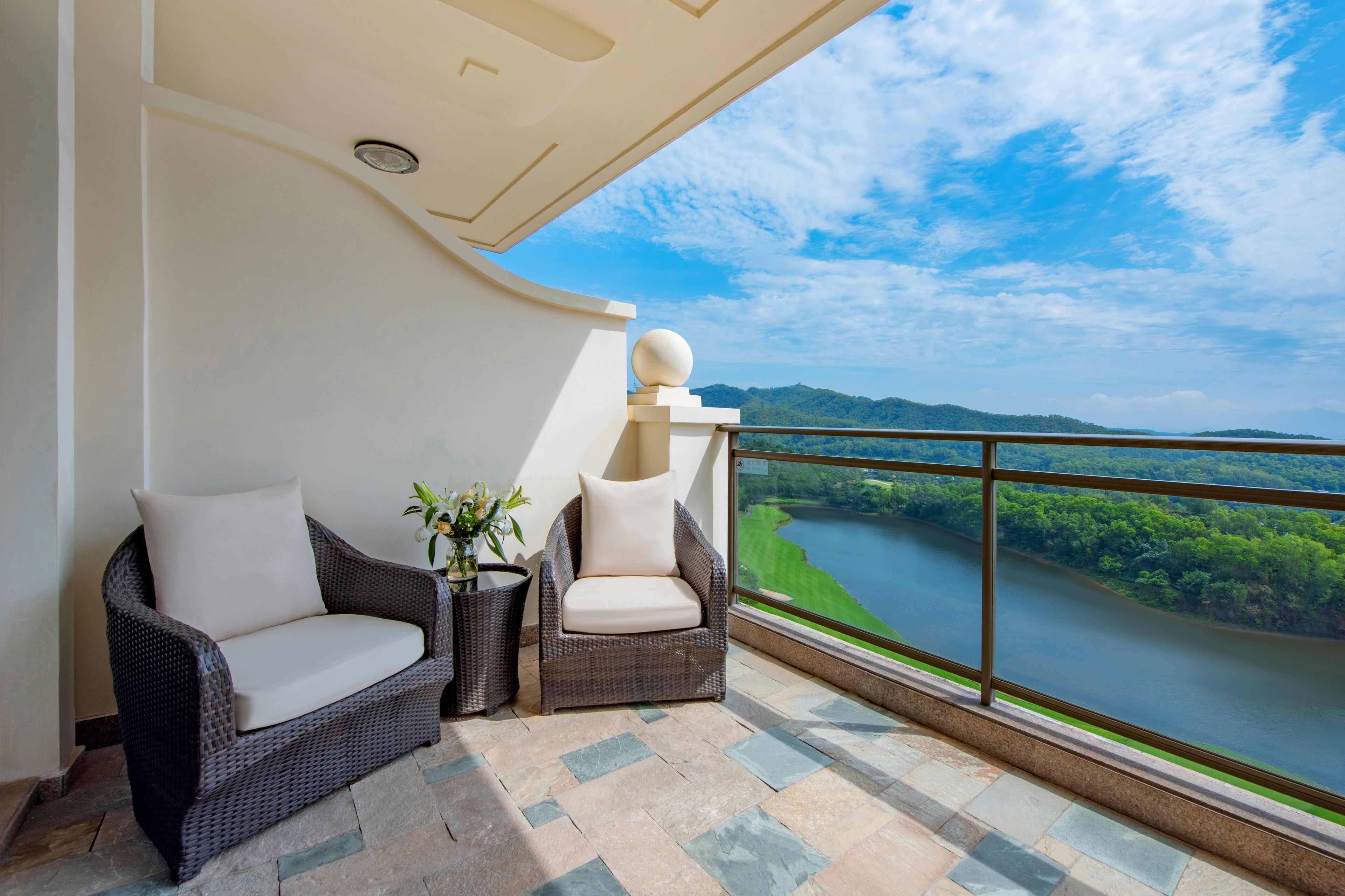 Executive-Zimmer, Seeblick | Terrasse/Patio