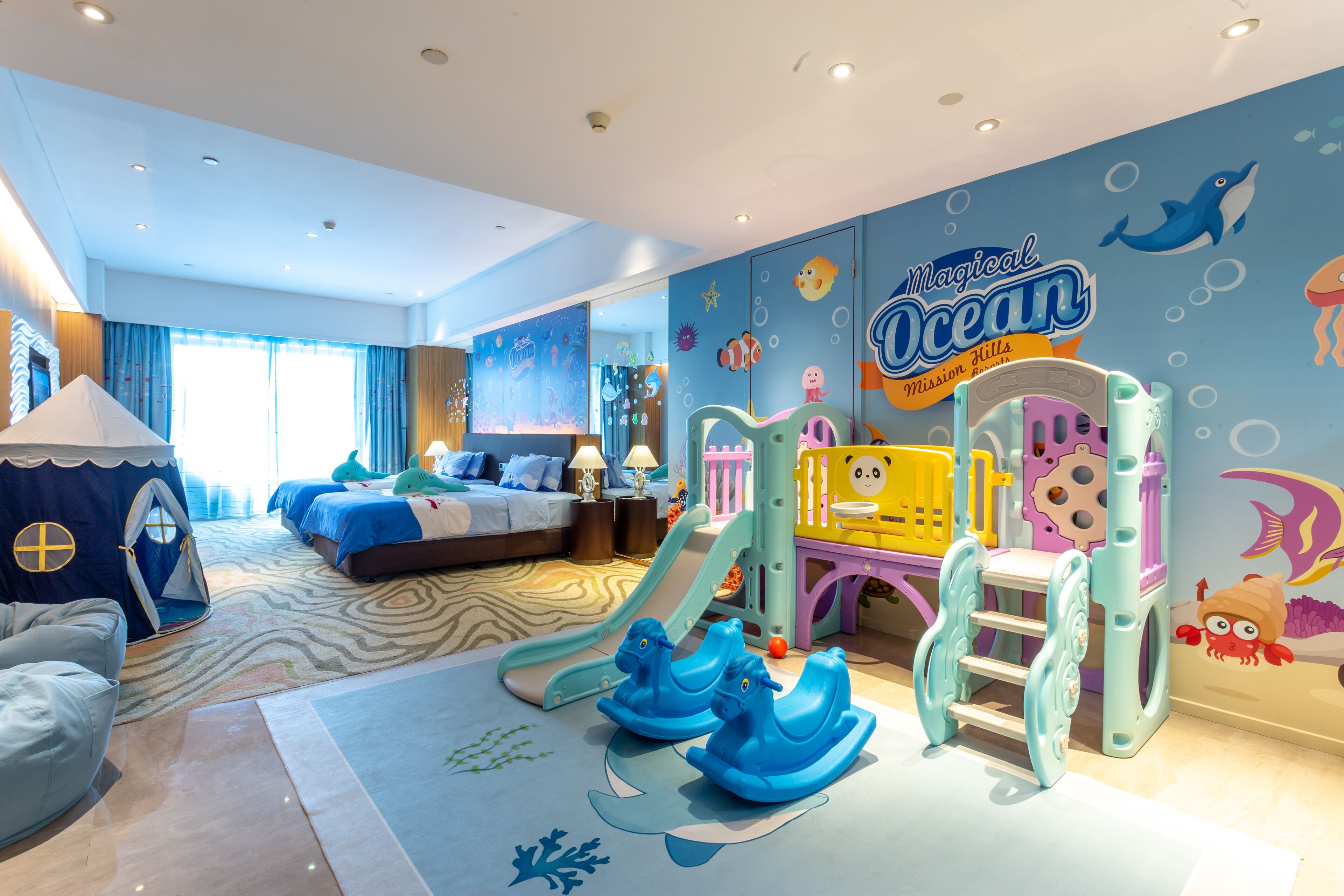 family suite | 1 bedroom, in-room safe, desk, laptop workspace