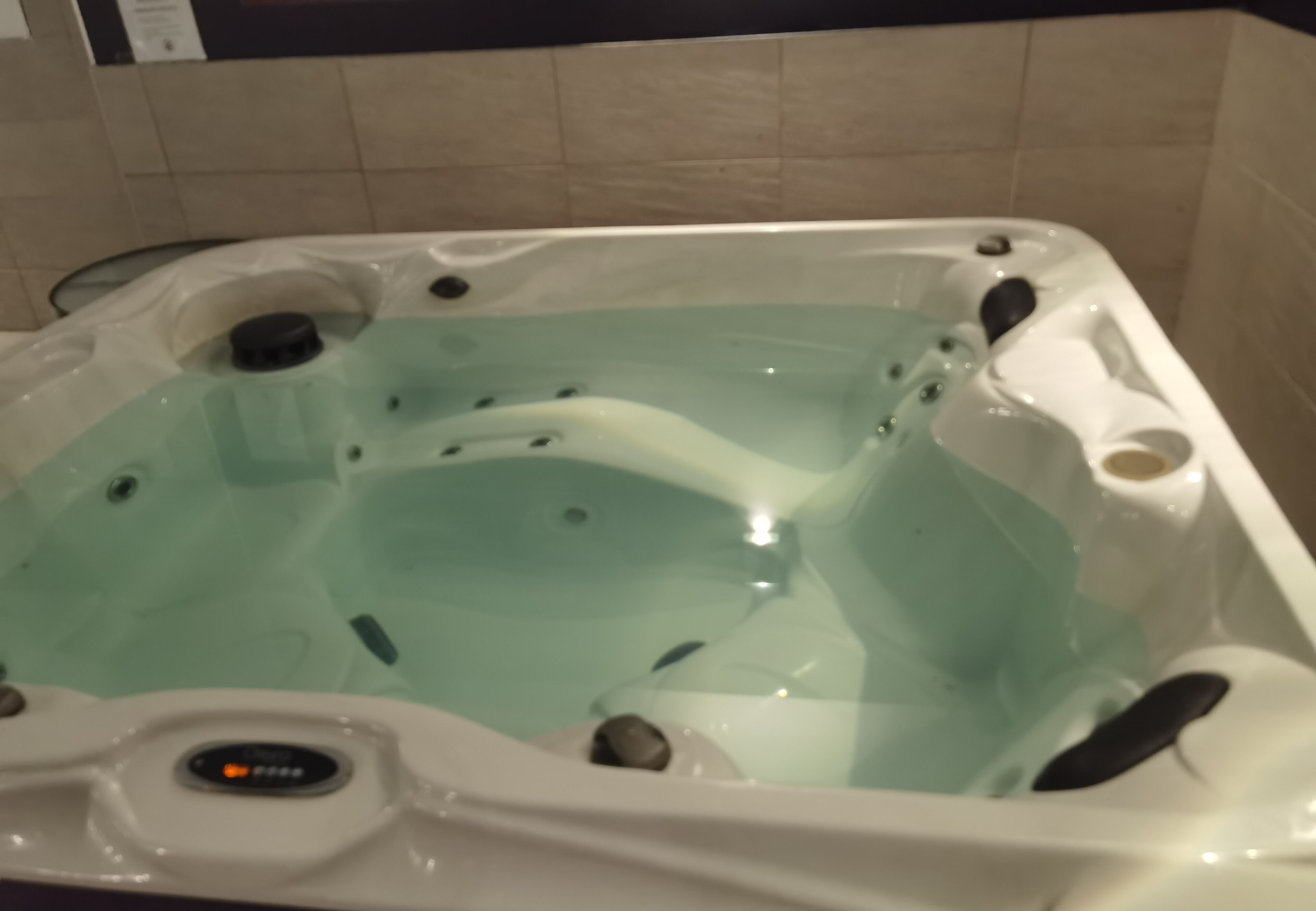 Baignoire à remous intérieure