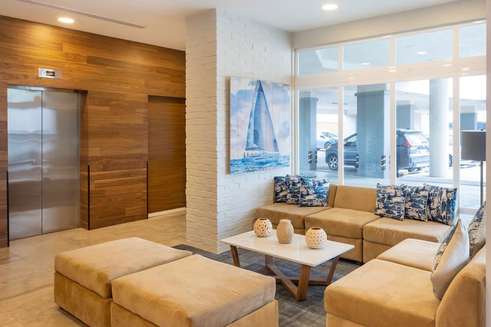 Fairfield by Marriott Los Cabos