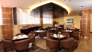 Daily buffet breakfast (AED 45 per person)
