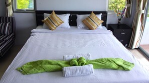 Standard Double Room | In-room safe, desk, laptop workspace, blackout drapes - Swiss Chalet Guesthouse (Krabi)
