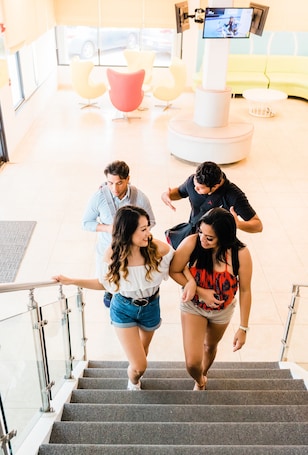 Escadaria. Century Hotel