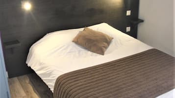Bộ trải giường bằng vải cotton Ai Cập, két bảo mật tại phòng