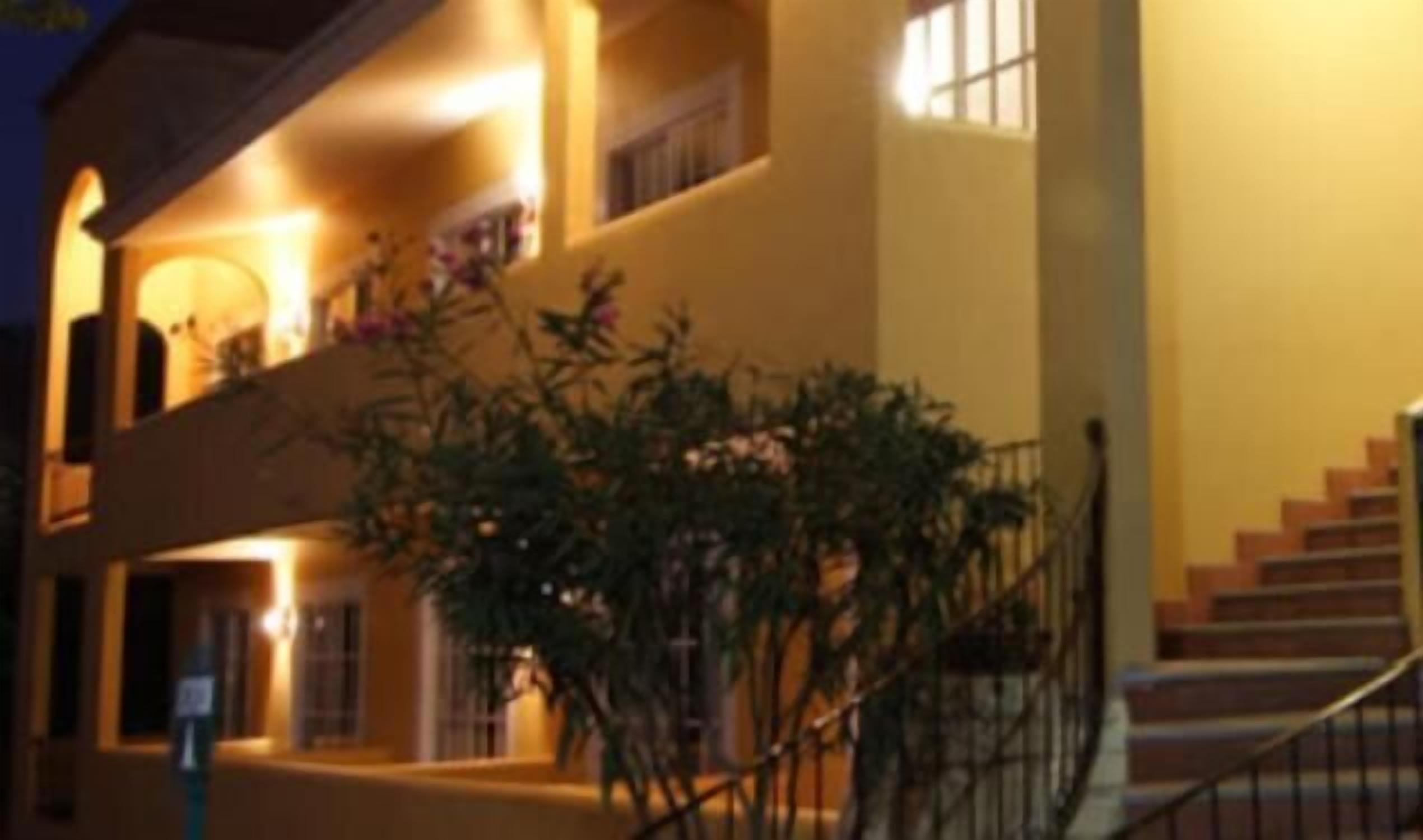 Photo - Hotel Antiguo Fortin