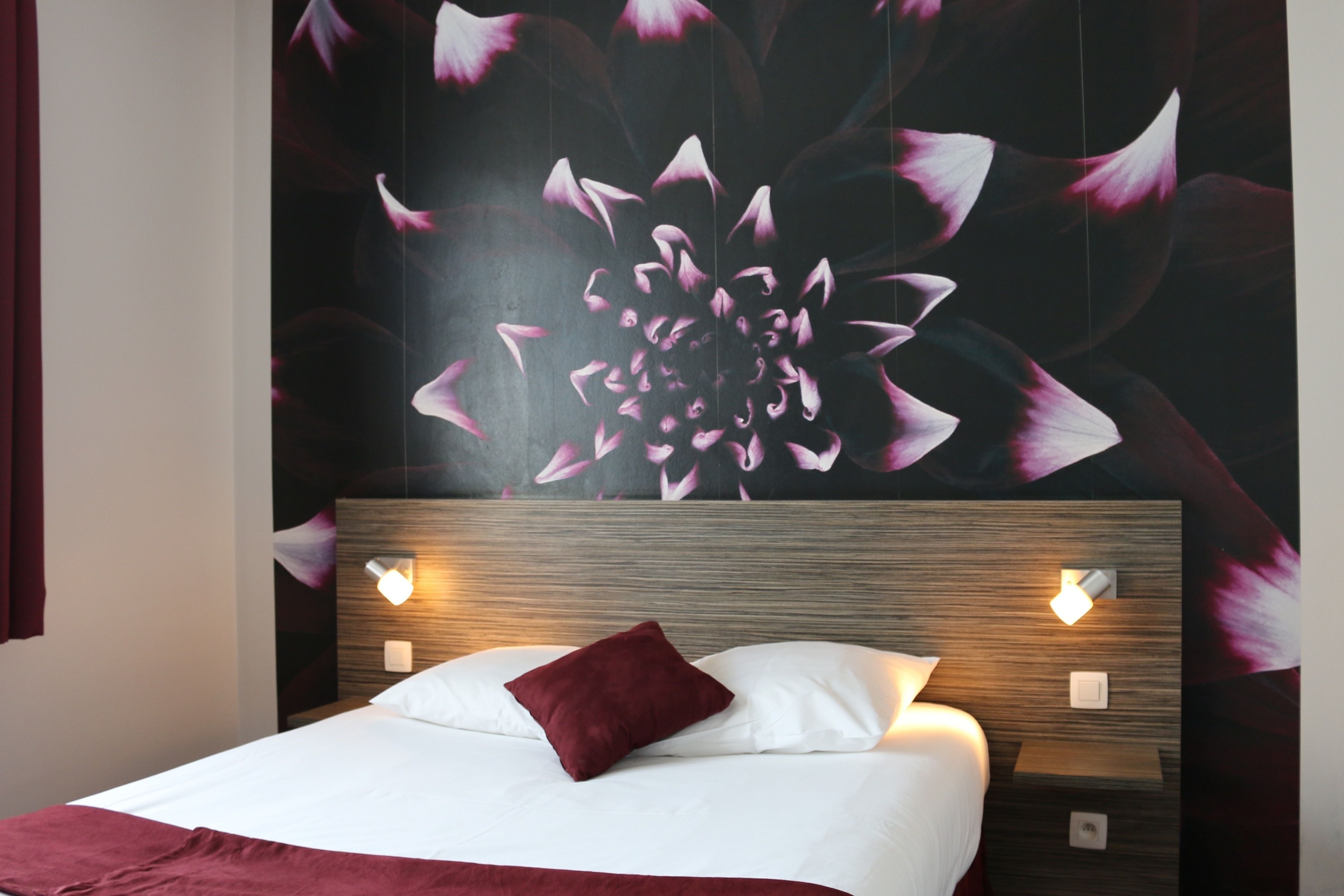 desk, blackout curtains, iron/ironing board, cots/infant beds