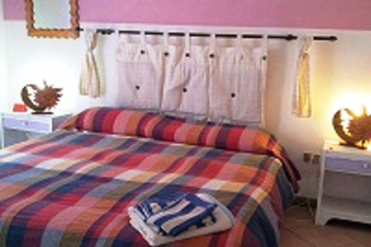 Double or Twin Room, Shared Bathroom | Desk, iron/ironing board, cribs/infant beds, free WiFi
