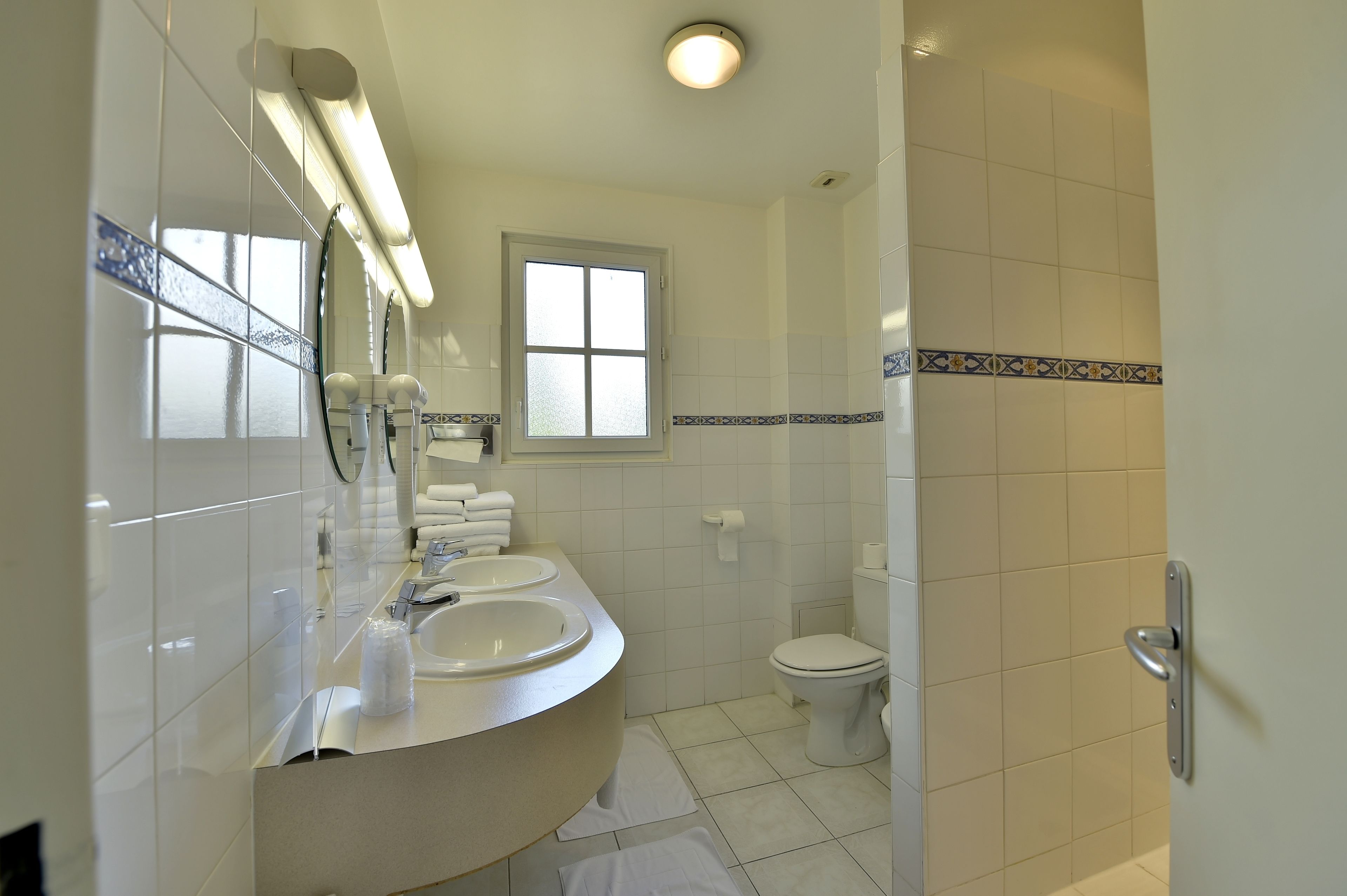 family duplex | bathroom | hair dryer, towels