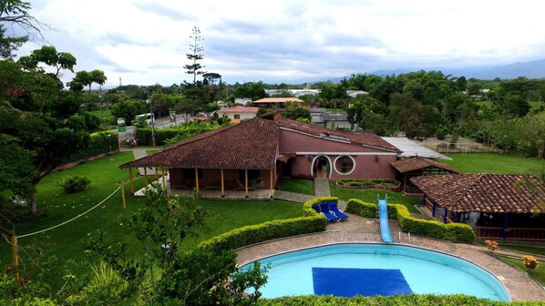 Pemandangan dari udara