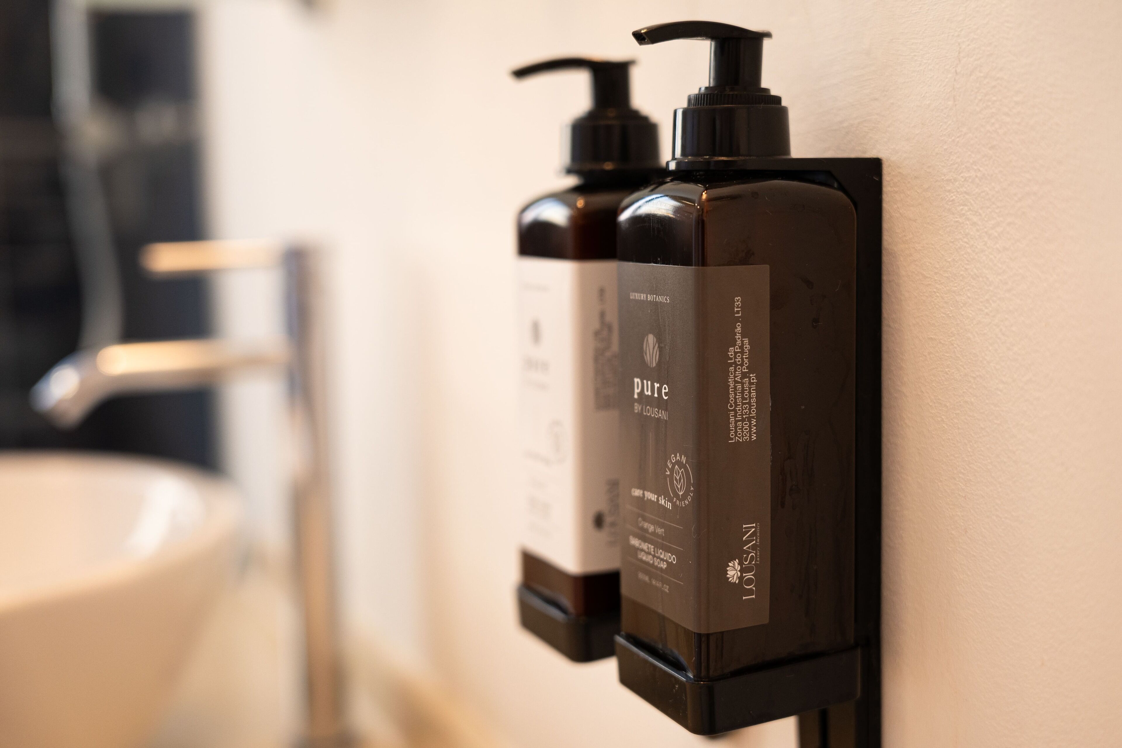 Photo - Casa do Bairro by Shiadu