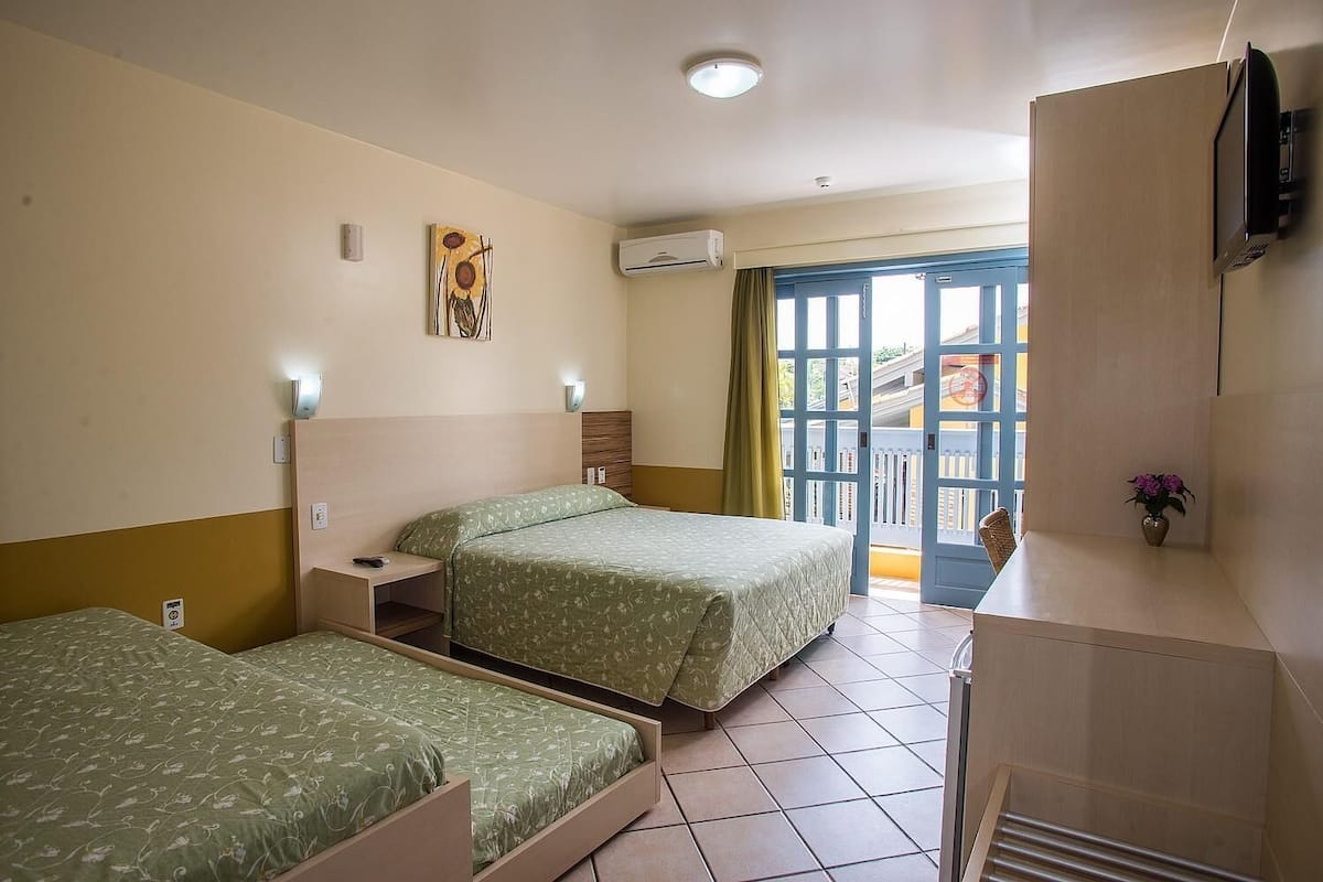 In-room safe, desk, free cots/infant beds, bed sheets