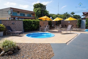 Indoor pool, 3 outdoor pools, pool umbrellas, pool loungers
