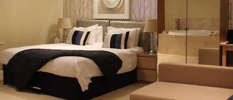 Suite Luxury, bagno in camera | 1 camera, Wi-Fi gratuito