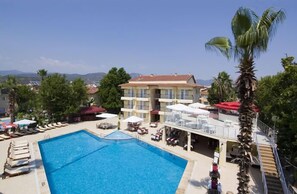 Outdoor pool - Sevi Classic Hotel (Fethiye)