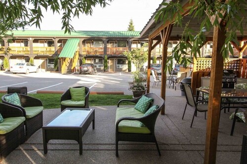 Crystal Springs Lodge