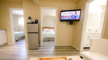 Suite familiale, 2 chambres, non-fumeur (Upper Level, No Pets Allowed) | Accès au Wi-Fi (inclus), literie fournie