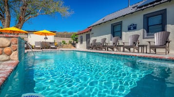 Outdoor pool, pool loungers
