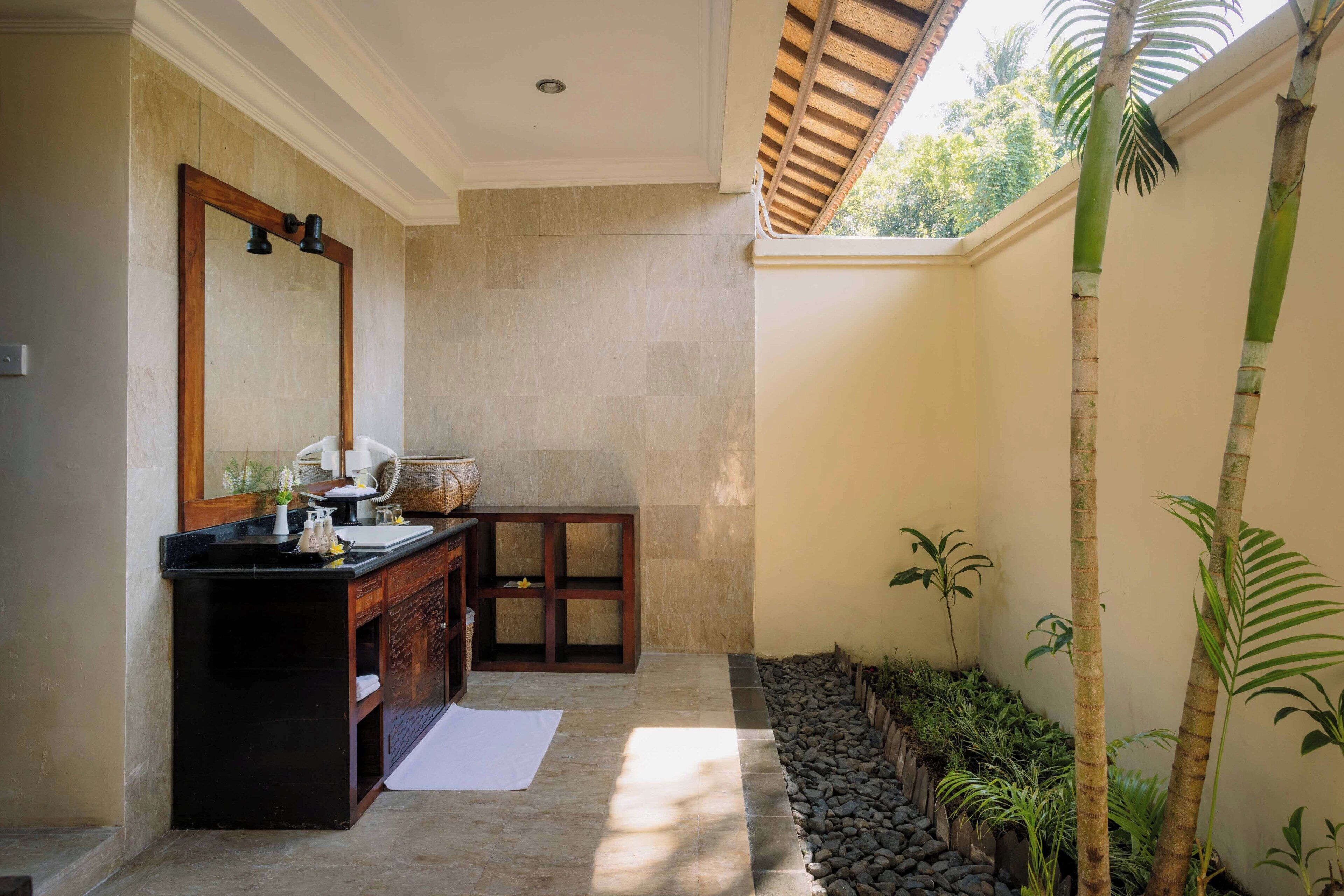 free toiletries, hair dryer, bidet, towels