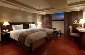 Desk, free WiFi, bed sheets - Hope City Fushing Hotel (Taipei)