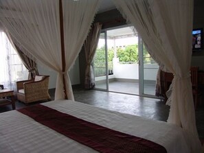 普通套房, 1 張標準雙人床 | 高級寢具、舒適加層、迷你吧、客房內保險箱